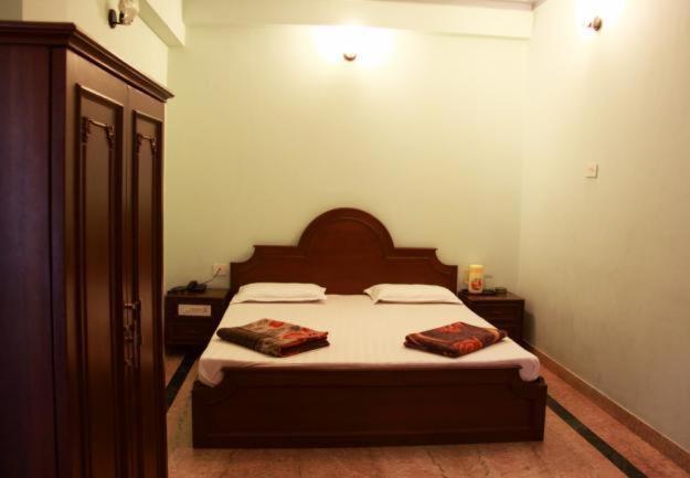 Lloyds Guest House, North Boag Road, T. Nagar Chennai Quarto foto